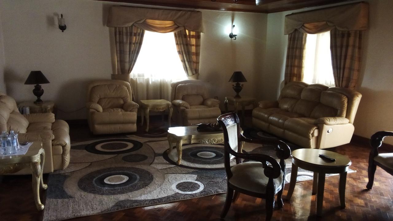 White Horse Inn Kabale Exteriér fotografie